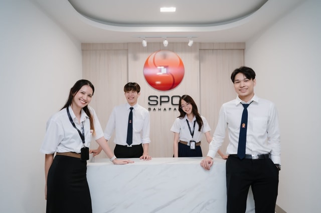 พื้นที่ทำงานเปิดของ Saha Pathanapibul กรุงเทพ - บริษัทชั้นนำในไทย