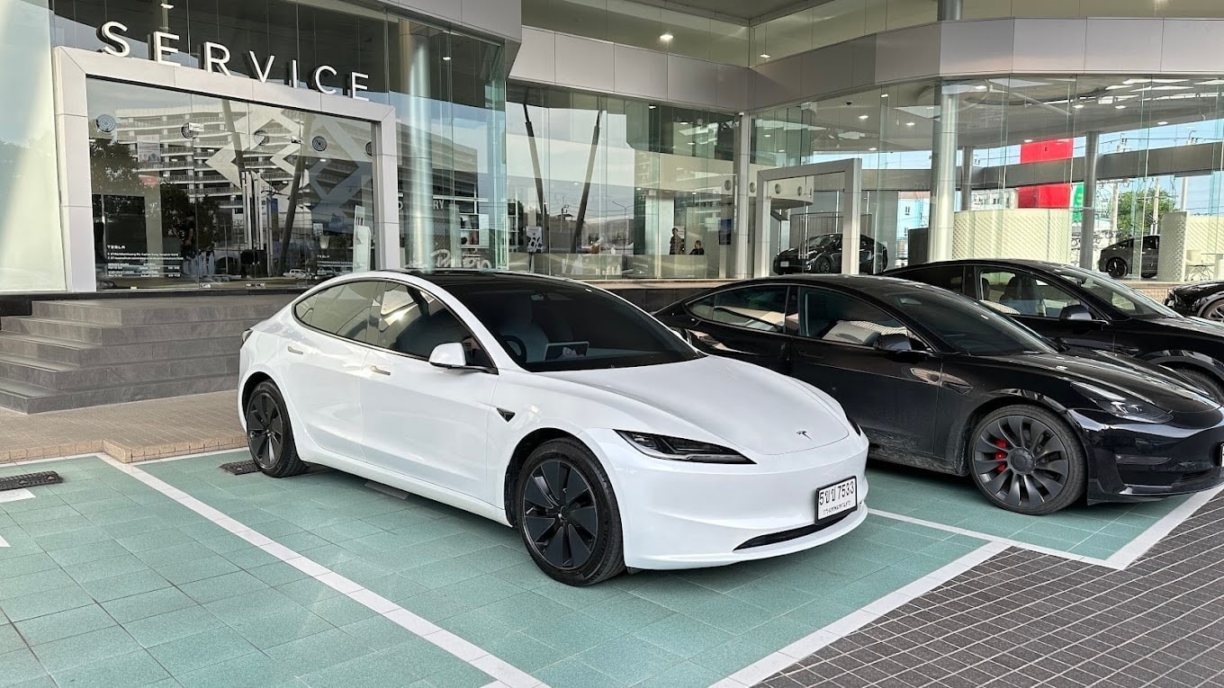 Tesla Thailand collaborative team area — best places to work in Thailand